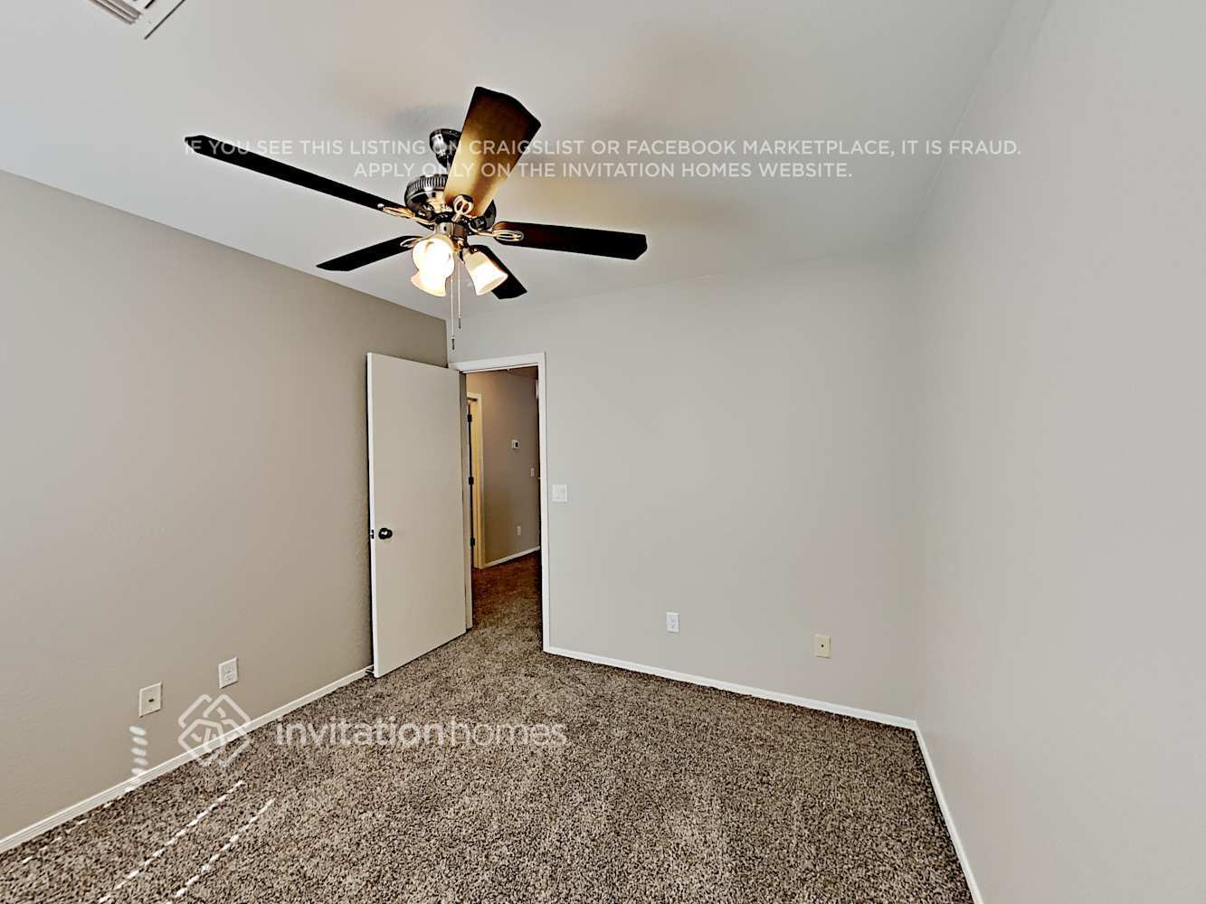 Building Photo - 917 S 224th Ln