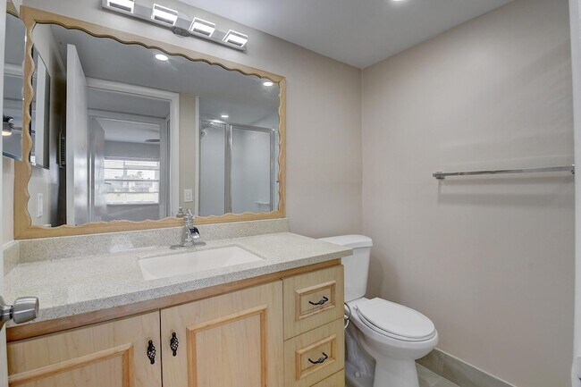 Building Photo - 974 Normandy Trail