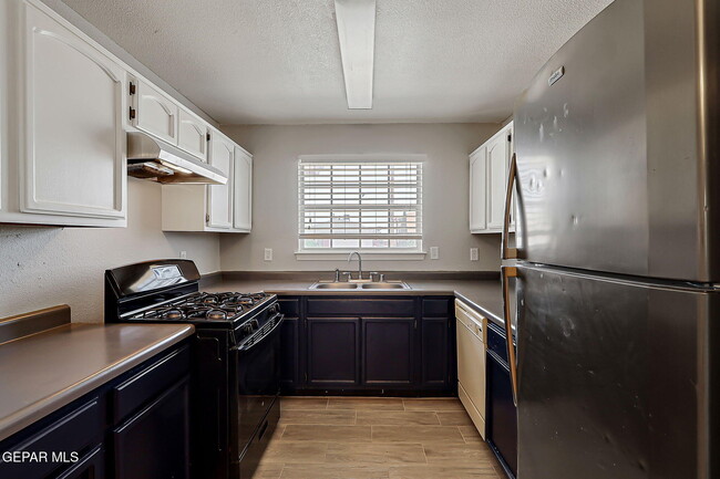 Building Photo - 12125 St Crispin Ave