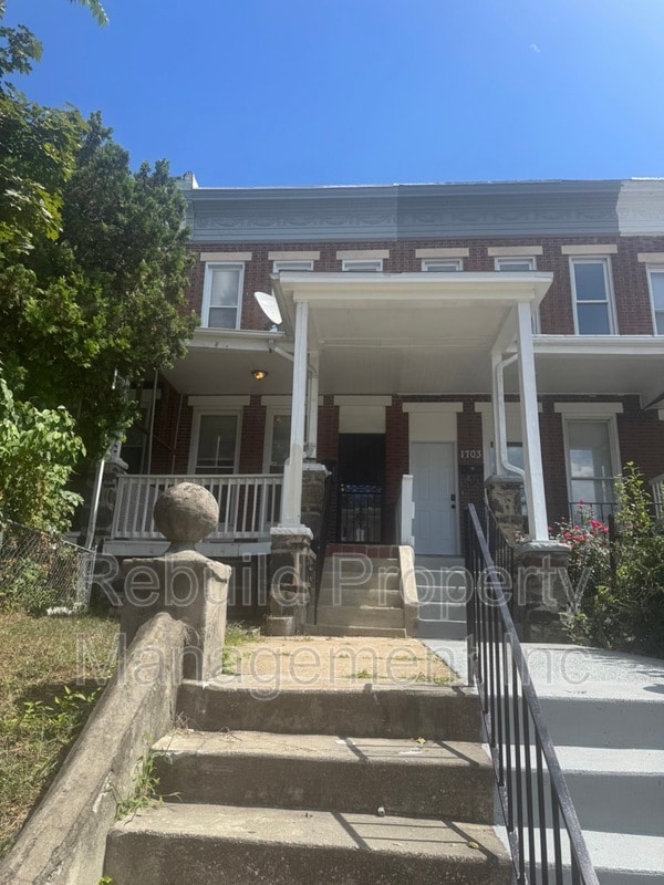 Building Photo - 1705 Ashburton St