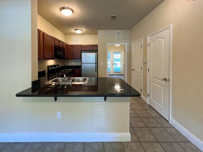 Building Photo - 2972 SW 35th Pl