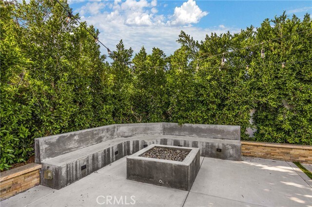 Building Photo - 1320 N Van Gogh Cir