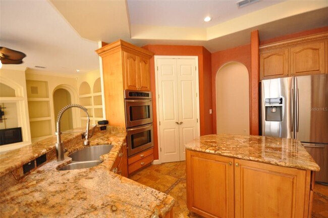 Building Photo - 7624 San Remo Pl