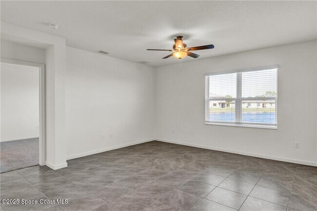 Building Photo - 5076 Marble St