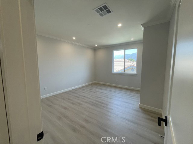Building Photo - 1022 La Cadena Ave
