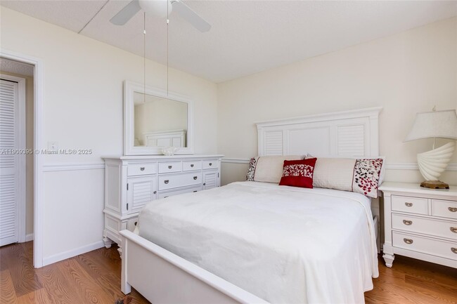 Building Photo - 2671 S Course Dr