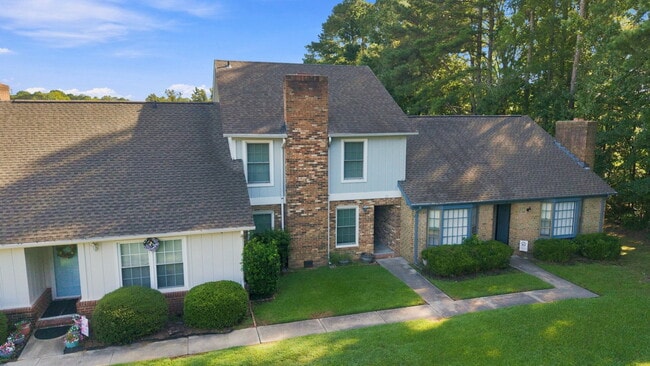 Building Photo - 126 Oakmont Dr