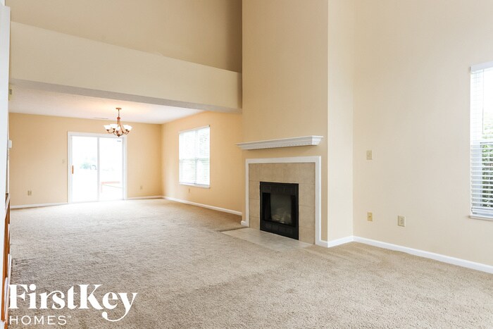 Building Photo - 7228 Village Oaks Dr