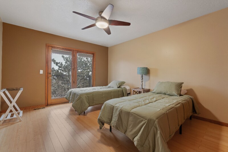 Building Photo - 6532 S Heughs Canyon Way