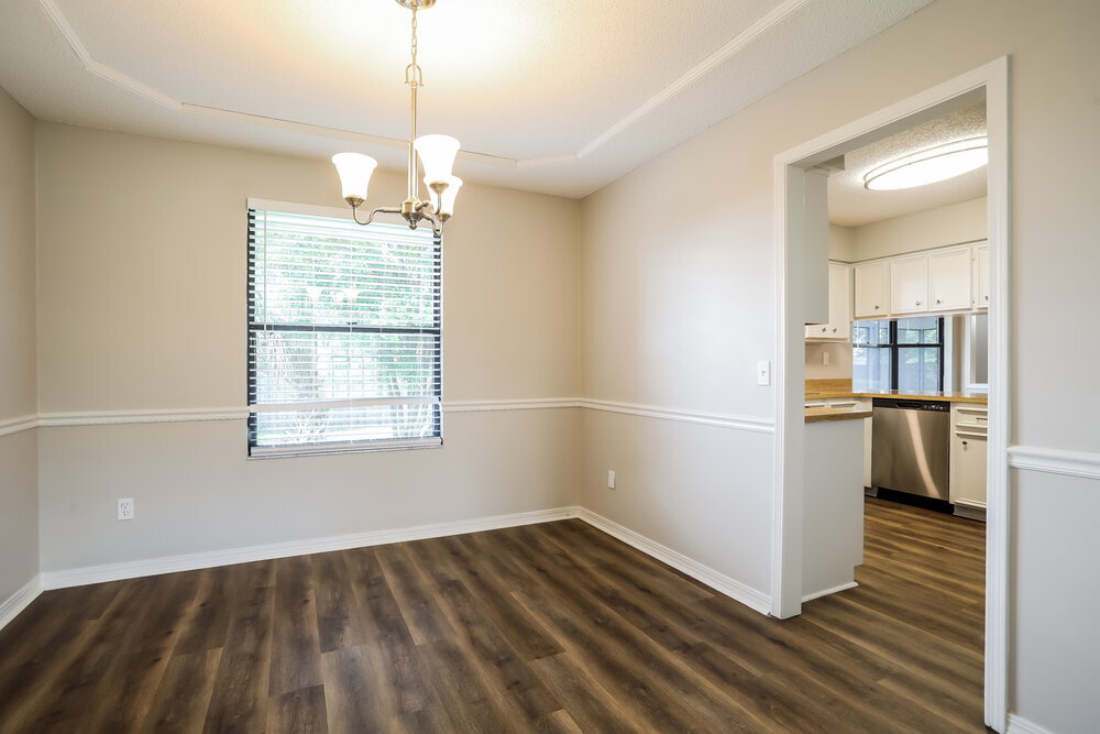Building Photo - 927 Ridgewall Ct