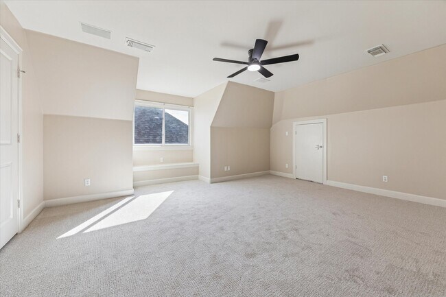 Building Photo - 6323 E Mystic Meadow