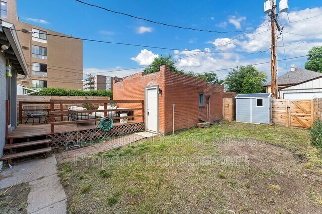 Building Photo - 1351 Garfield St