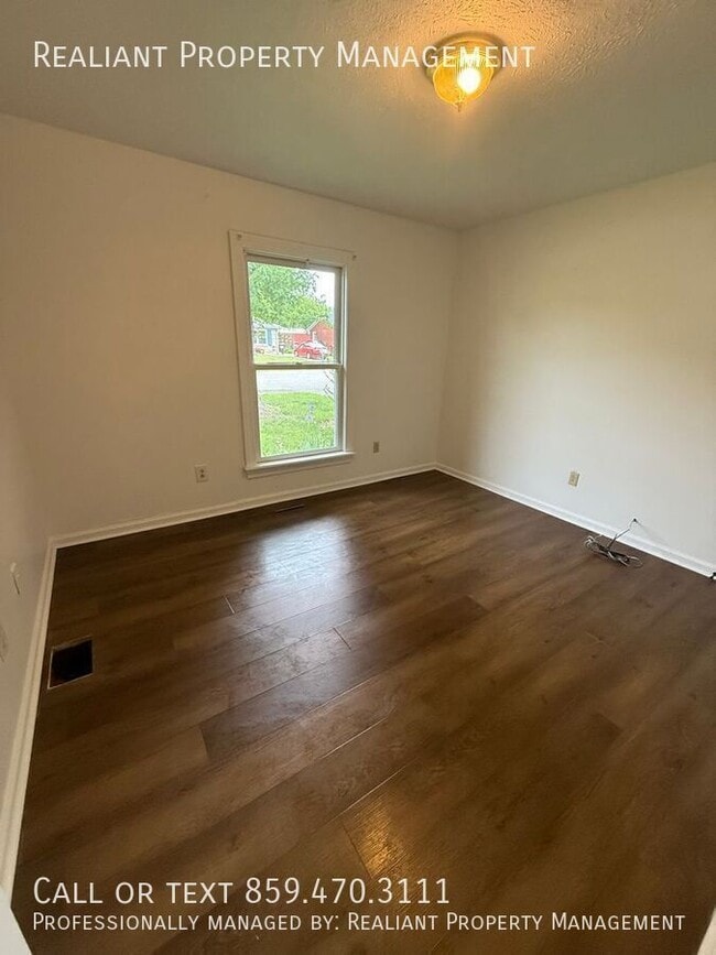 Building Photo - 216 Shreveport Dr