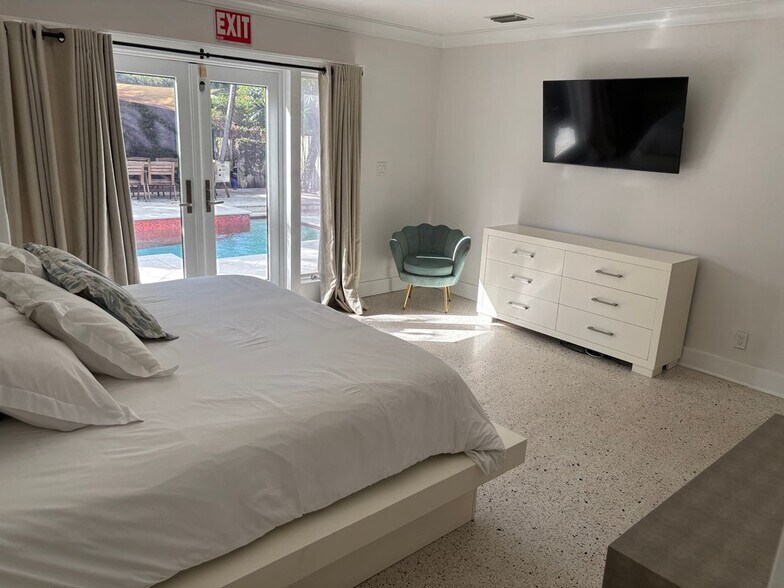 Building Photo - 1410 Polk St