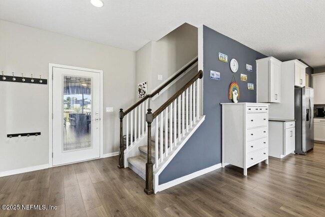 Building Photo - 542 Silver Landing Dr