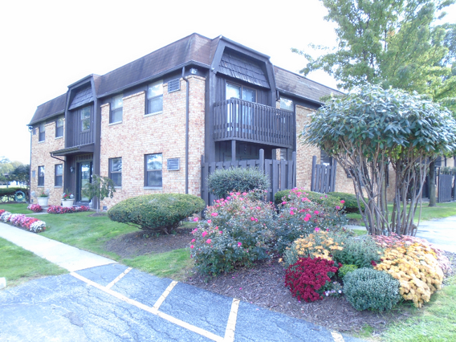 Building Photo - 3141 Manley Rd