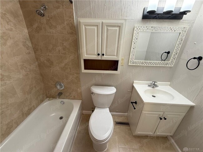 Building Photo - 5678 Tomberg St