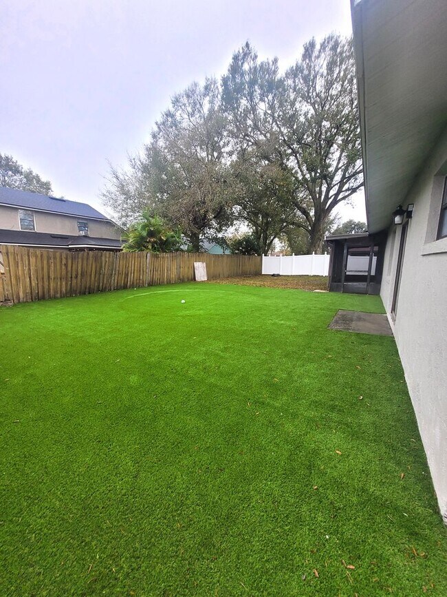 Building Photo - Spacious 3 bed 2 bath home in Kissimmee