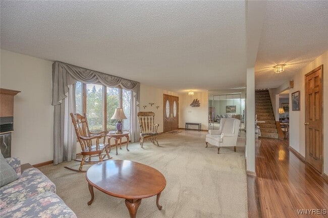 Building Photo - 6784 Bear Ridge Rd