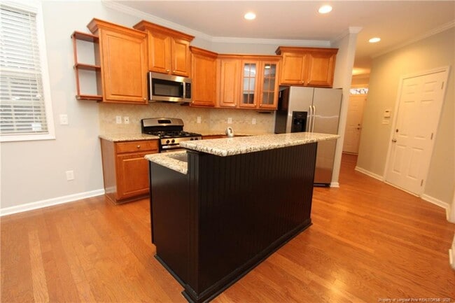 Building Photo - 8367 Primanti Blvd