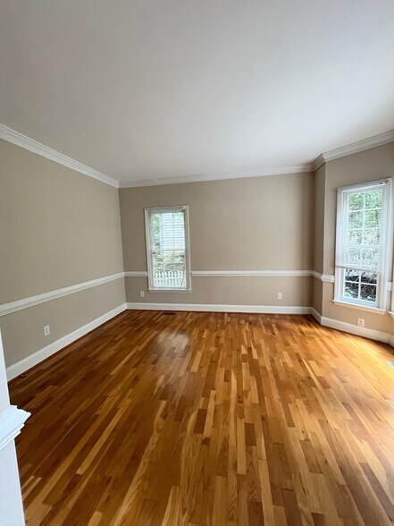 living room - 8601 Abbotsbury Ct