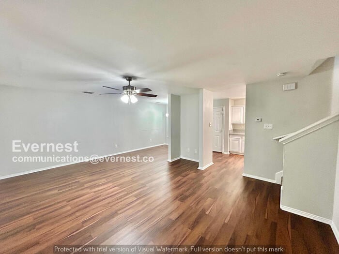 Building Photo - 256 Creek Cove Dr