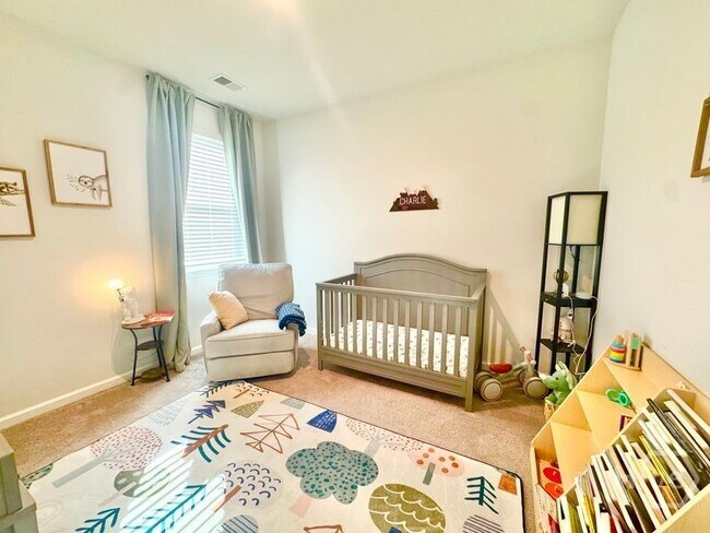 Building Photo - 3 Heavener Rd