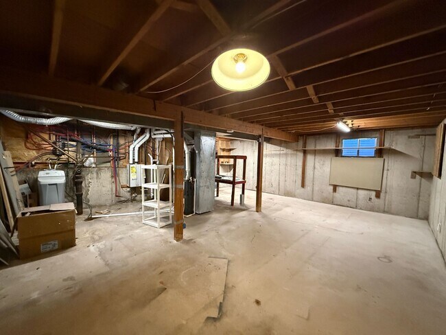 Building Photo - 3-bedroom, 3-bathroom single-family home close proximity to Peterson Space Force Base, Schriever ...