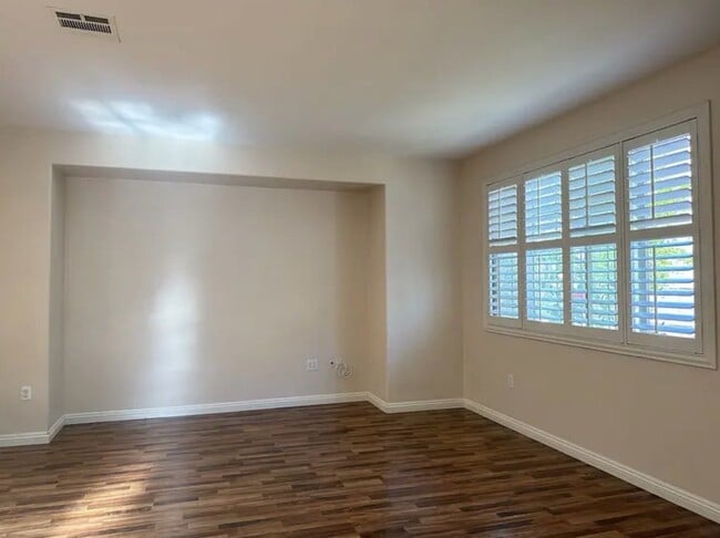 Building Photo - 433 Merced Ct