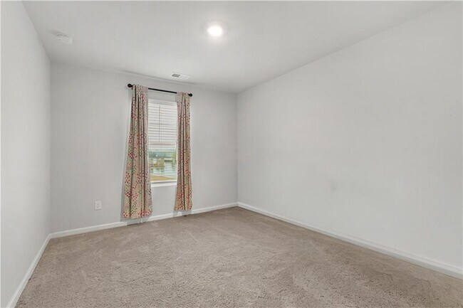 Building Photo - 11649 Mendenhall Ct