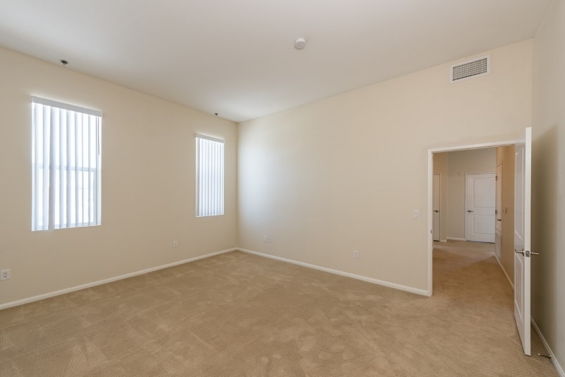 Building Photo - 844 Fedora St