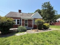 Building Photo - 1003 W Wendover Ave