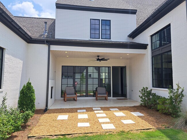 Building Photo - 7085 Fain Park Dr