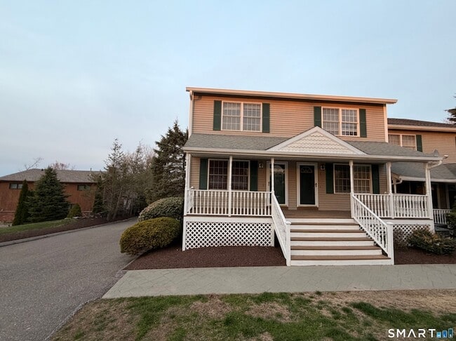 Building Photo - 39 Coram Rd