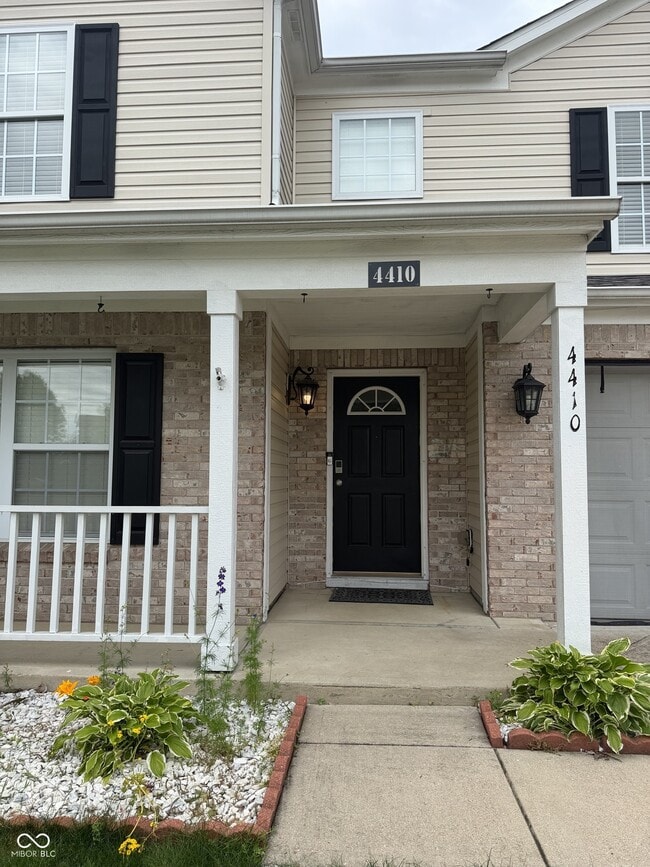 Building Photo - 4410 Viva Ln
