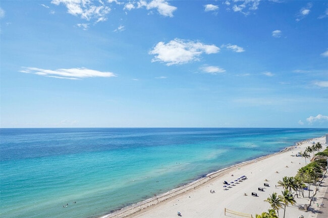 Building Photo - 400 N Surf Rd