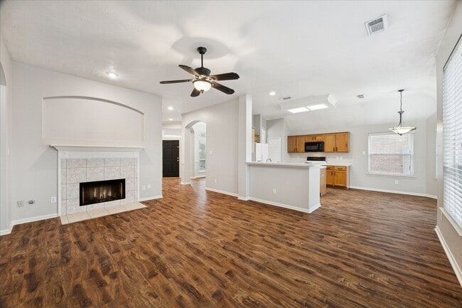 Building Photo - 11009 Collingswood Dr