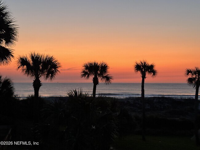 Building Photo - 2337 Seminole Rd