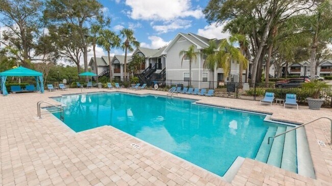 Building Photo - 1450 Sunshadow Dr
