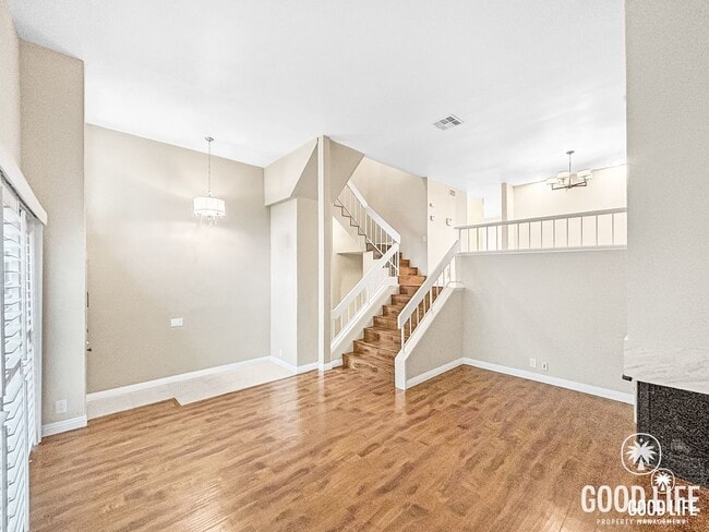 Building Photo - Beautiful 3B/2.5BA W/ Attached 2 Car Garage, A/C, & W/D in La Jolla!