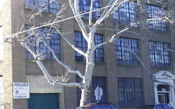 Building Photo - Pensdale Village I