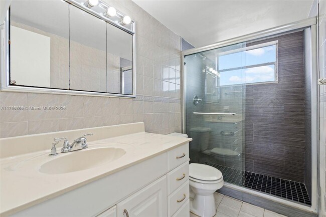 Building Photo - 14170 SW 84th St