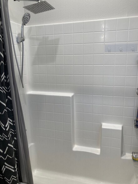 Building Photo - 25345 Maroon Creek Ct