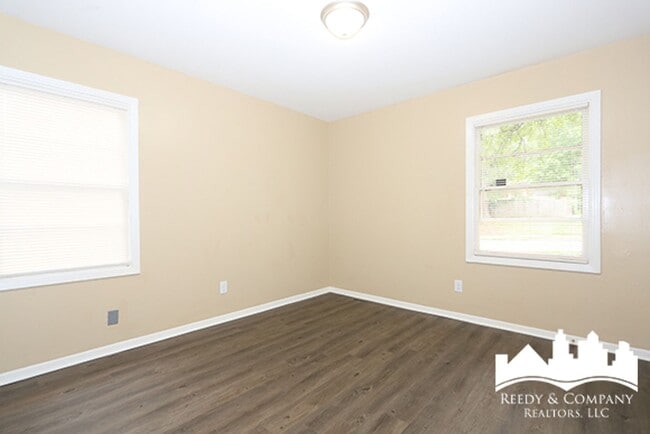 Building Photo - 3704 Irma St