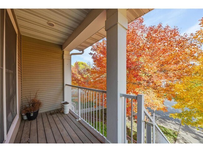 Building Photo - 926 Ramsey St