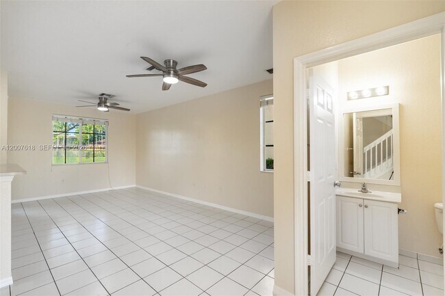 Building Photo - 6051 SW 19th Pl