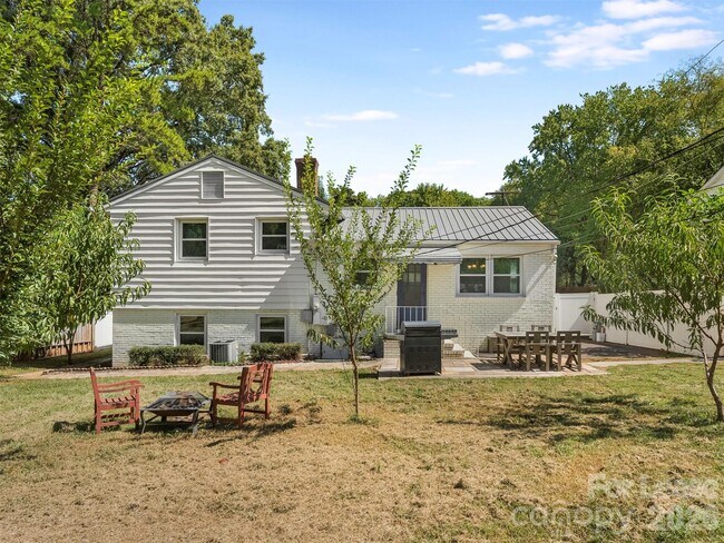 Building Photo - 5208 Furman Pl