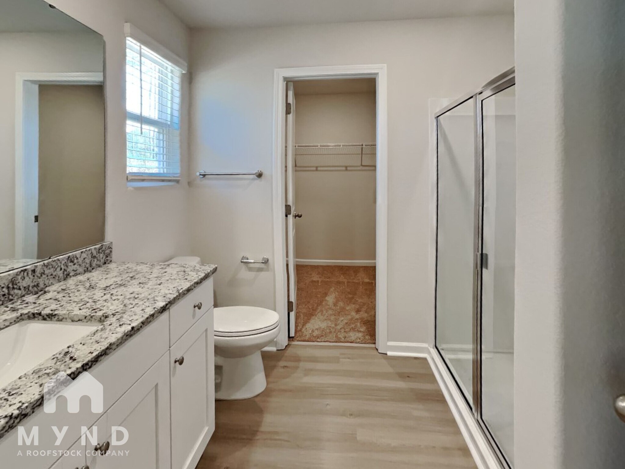 Building Photo - 402 Ivy Bank Dr