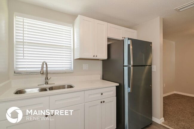 Building Photo - 2520 Chilk Ave