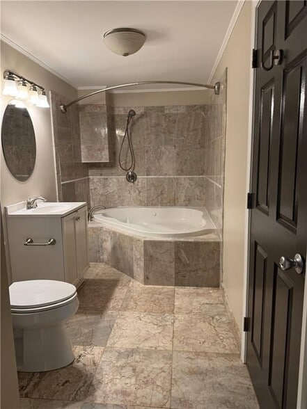 Building Photo - 205 Tallow Box Drive